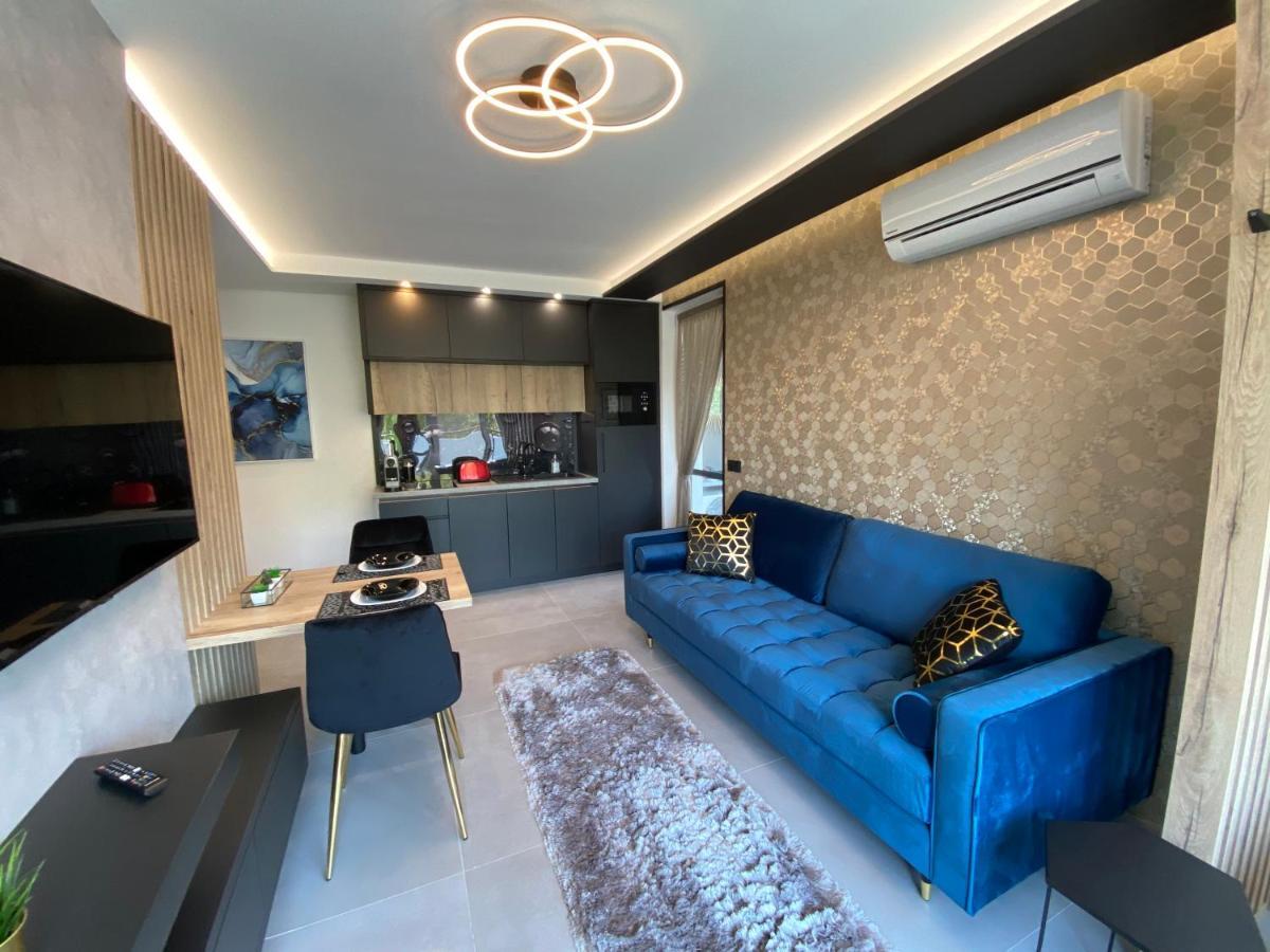 Relax Sauna Apartman Privat Finn Szaunaval เคสเท ภายนอก รูปภาพ